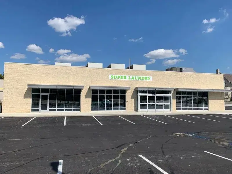 Super Laundry Avondale — 3545 Reading Rd