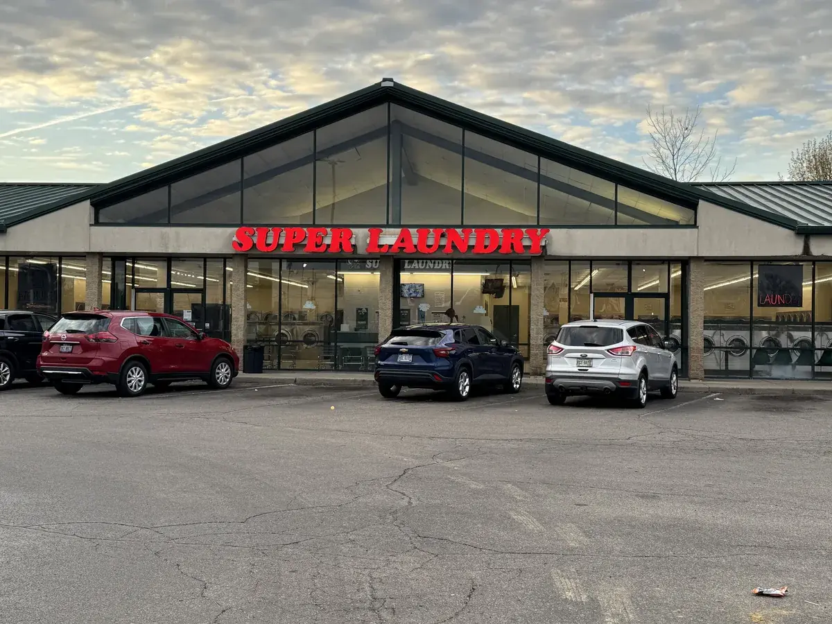 Super Laundry North College Hill