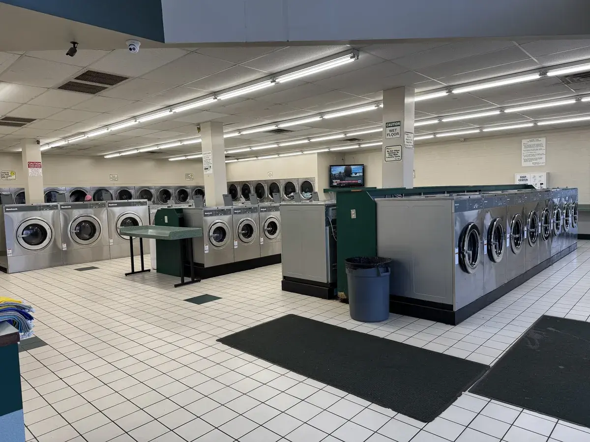 24 hour laundry Cincinnati